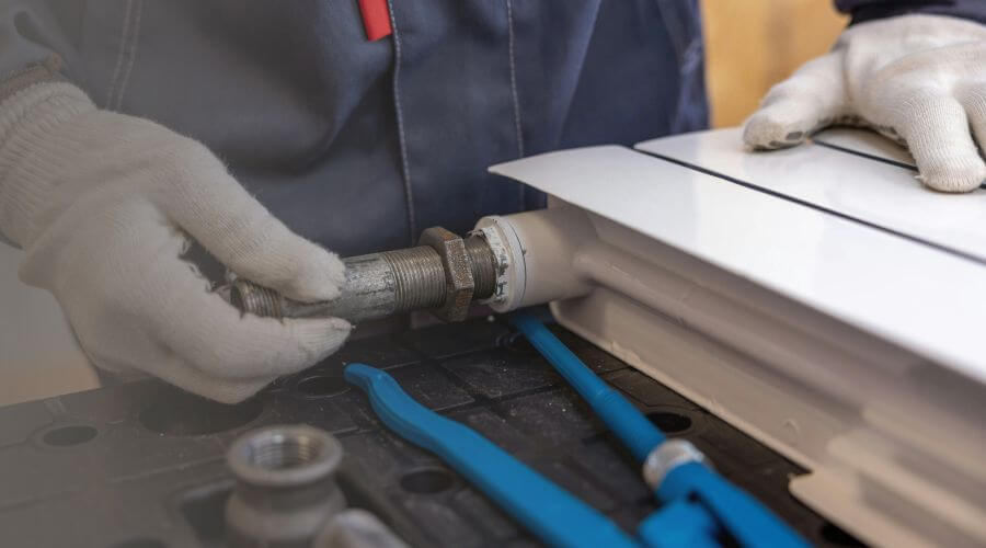 Burst Pipe Repair in Windom, KS
