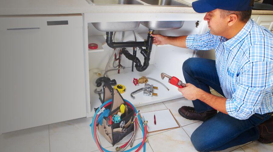 Professional emergency plumbing in Windom, KS